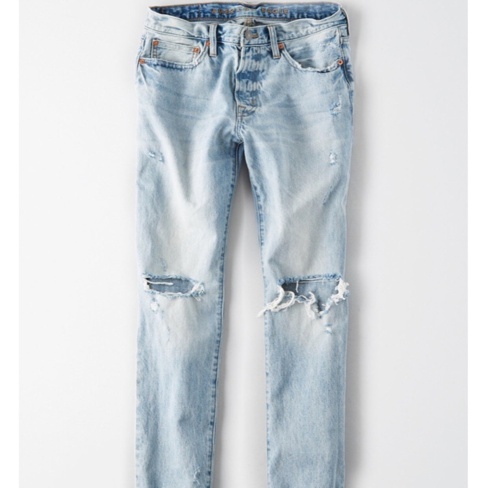 Light Blue Ripped Jeans!